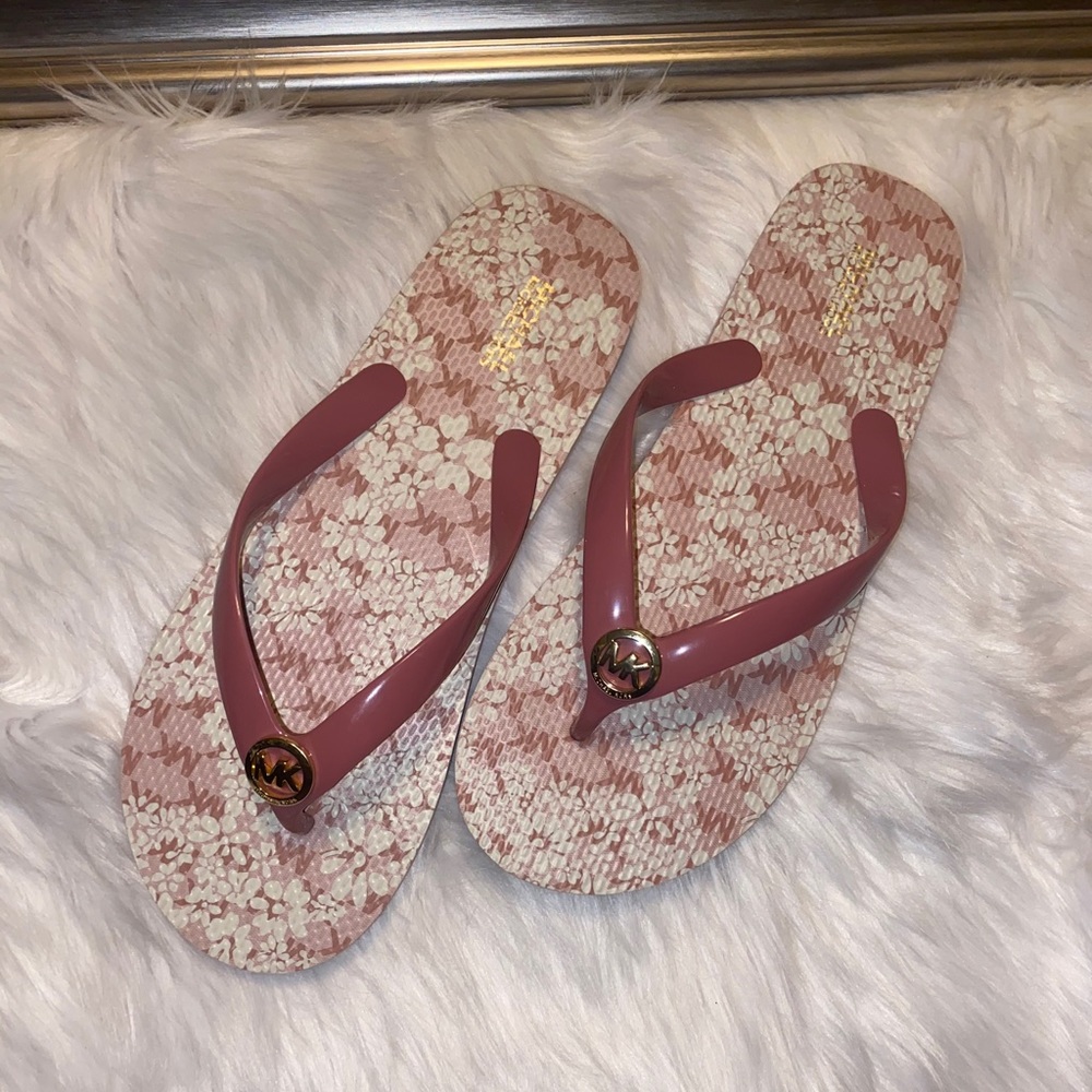 Michael Kors MK Flop Flops